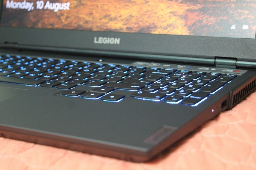 Lenovo Legion 5i Gaming Laptop Review - Entry-Level Gaming With Premium  Business Looks
